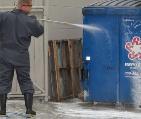 Dumpsters Pads Cleaning